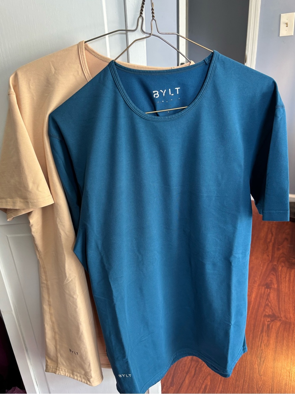 2-Pack BYLT Basics Drop-Cut T-Shirts Men’s Medium Blue & Cream